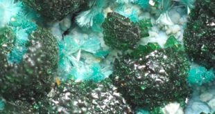 Редкий ценный минерал обнаружен в Нижнем Тагиле