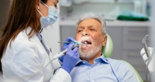 Невролог Чердак: больные зубы и десны могут стать причиной болезни Альцгеймера