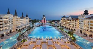 Cumhuriyet: долги отелей грозят обвалом гостиничной индустрии Турции