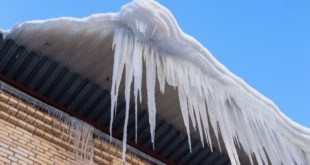 Саратовские ученые создали устройство для удаления снега и наледи с крыш зданий