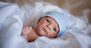 Ученые выяснили, что давление в утробе влияет на внешний вид ребенка