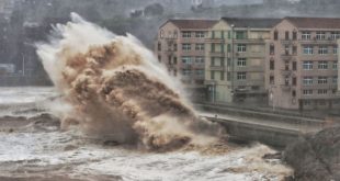 Более 628 000 человек оказались в зоне бедствия на востоке Китая из-за тайфуна